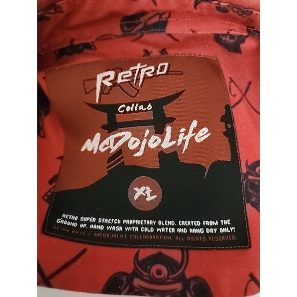 Retro Rifle McDojoLife Shirt Mens XL Red Samurai All Over Button Down Collab EUC - Picture 7 of 7